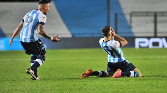 Racing venció a Sarmiento y es líder de la Liga junto a Independiente