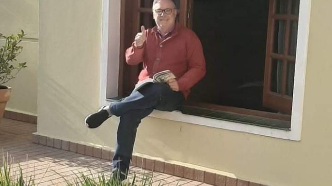 Accastello fue dado de alta y continuará aislado en su casa
