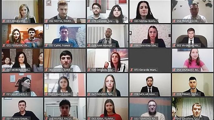 Colación con más de 300 nuevos profesionales