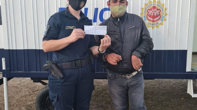 Personal policial agradeció el recibimiento de vecinos del Botta