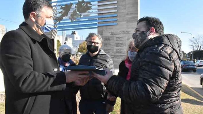Sentida despedida para el héroe local: “Ojalá que encuentre paz”