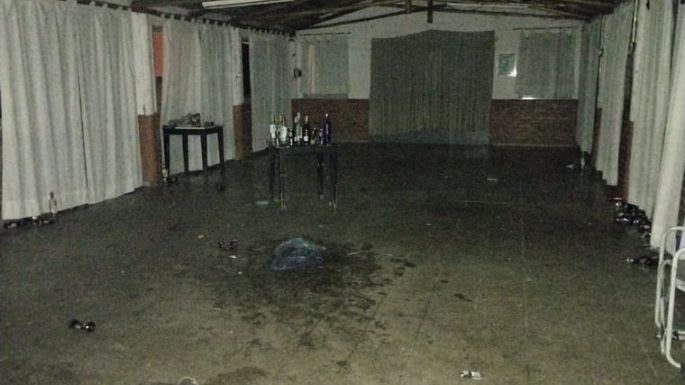 Cobraban 300 pesos para entrar a una fiesta clandestina