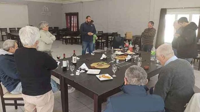 Almuerzo con periodistas rumbo al centenario