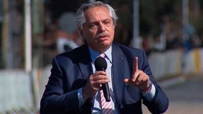 Fernández convocó a "reflexionar" sobre los logros y pidió una campaña política "honesta"