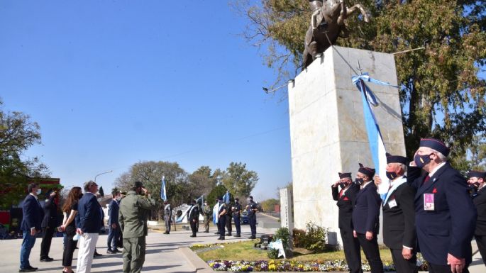 Rosso y Gill encabezaron el acto por el Paso a la Inmortalidad de José de San Martín