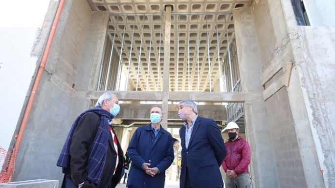 Schiaretti inspeccionó obras