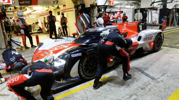 "Pechito" López hizo historia y ganó las 24 Horas de Le Mans