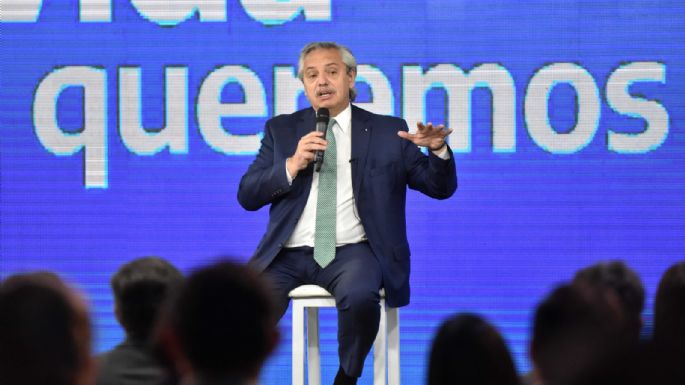 Fernández reafirmó que negociará con el FMI "preservando el derecho de los argentinos"