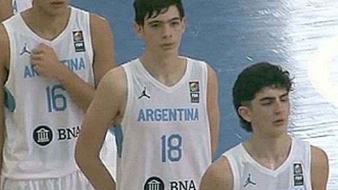 Argentina debutó ganando, pero no ingresó Iván Prato