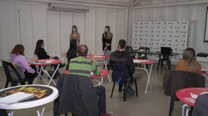 Comenzó un curso de inglés para principiantes que brinda el Ente de Turismo