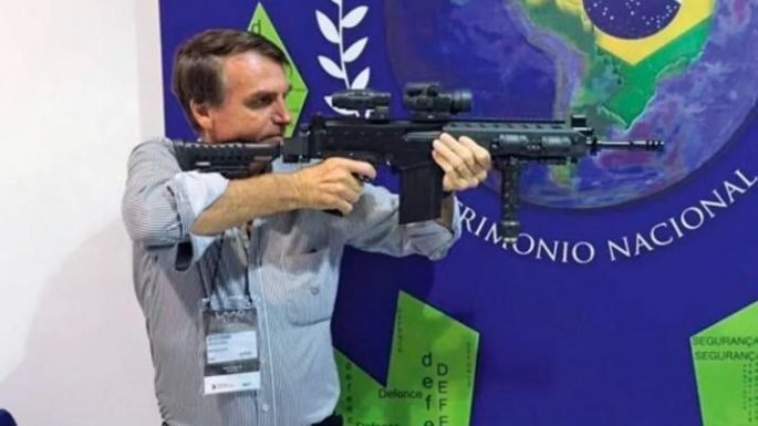 Brasil: Bolsonaro se apoya en las familias armadas
