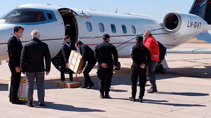 Muestras de restos de excombatientes llegaron a Córdoba para ser analizados