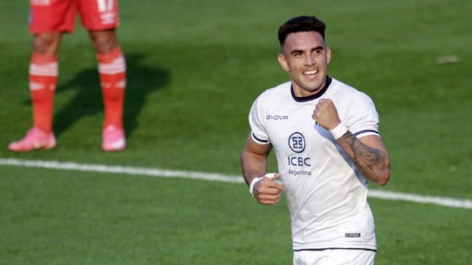 Ganó Talleres y se subió a la punta