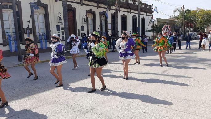 La comunidad boliviana celebró en honor a la Virgen de Urkupiña