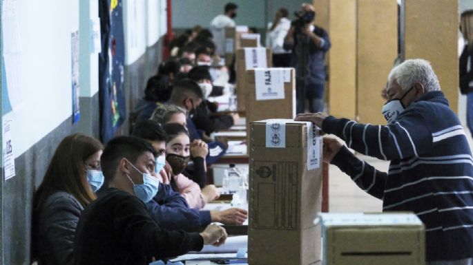 Sin detenidos por el ataque a balazos contra un diputado, inició la elección en Corrientes