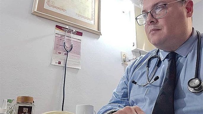 COVID-19: murió un médico de 49 años  y una mujer de 68 en el conglomerado