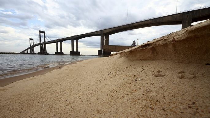 El río Paraná continúa bajando en Entre Ríos y se acerca a niveles históricos