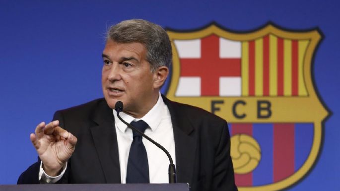 El presidente del Barça explicó que "debía hipotecar el club por medio siglo" para que siga Messi