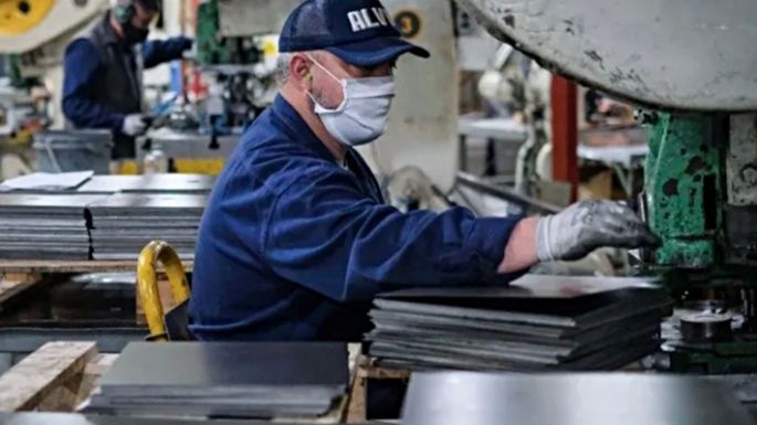 La industria creció en junio