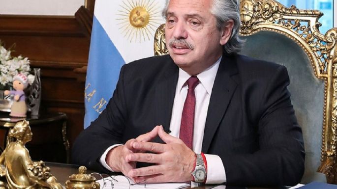 El presidente respaldó reuniones en Olivos y negó encuentro con un empresario chino