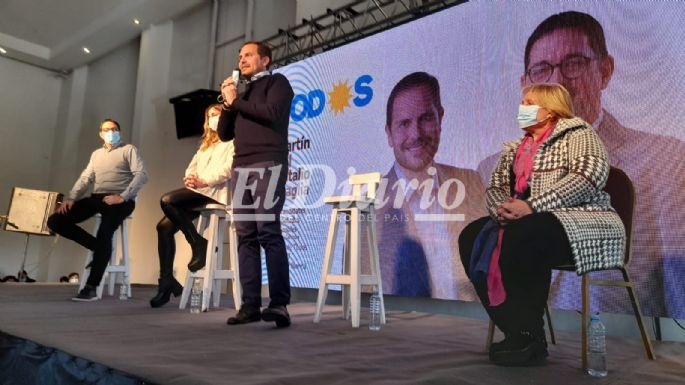 [AHORA] Gill lanzó su campaña