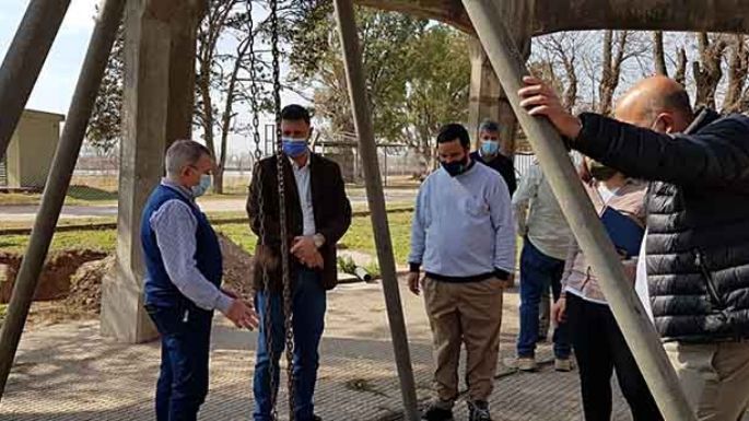 Agua para familias de escasos recursos