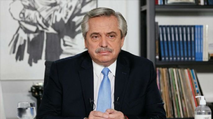 Alberto Fernandez saludó a los maestros: "Son un ejemplo de superación"