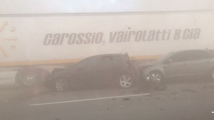 VIDEO - Choque múltiple en Ruta 19 dejó al menos cinco heridos