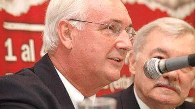 Pesar por el fallecimiento del exintendente Bauk