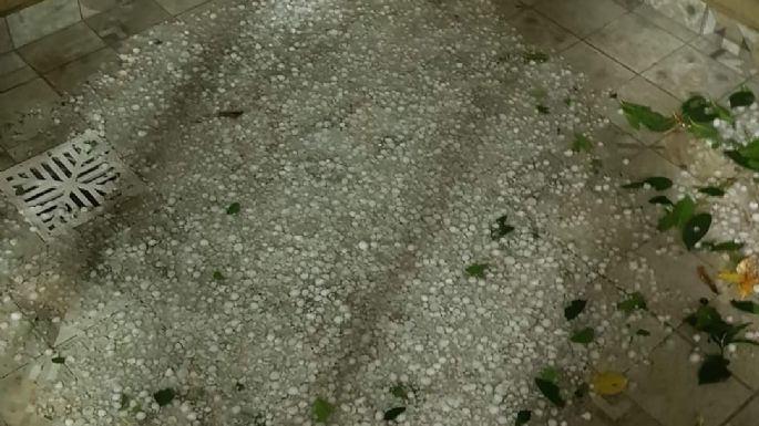 Fotos de lectores - ¿Cómo se sintió el granizo en cada barrio?