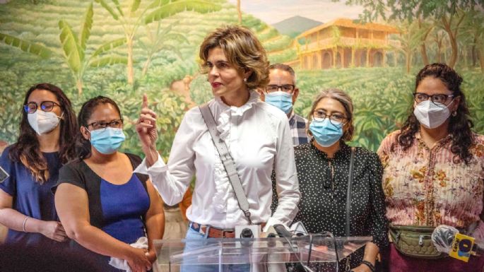 La precandidata presidencial Cristiana Chamorro, a juicio por lavado de dinero