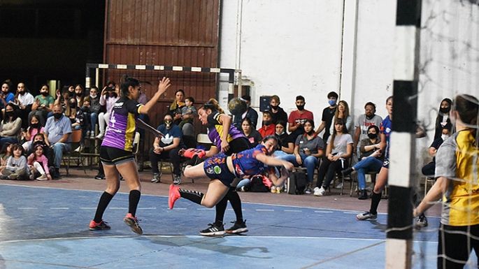 Alianza fue dueño del clásico femenino