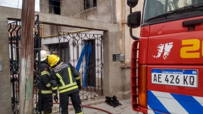 Se incendió una vivienda en Villa Nueva