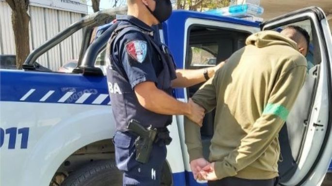 Detuvieron a un joven por una causa de agresión a un árbitro de fútbol