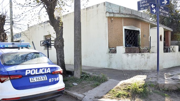 Arrestaron a un sujeto acusado de provocar un incendio en una casa