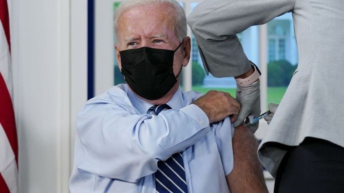 Biden se aplicó la tercera dosis de la vacuna contra el coronavirus