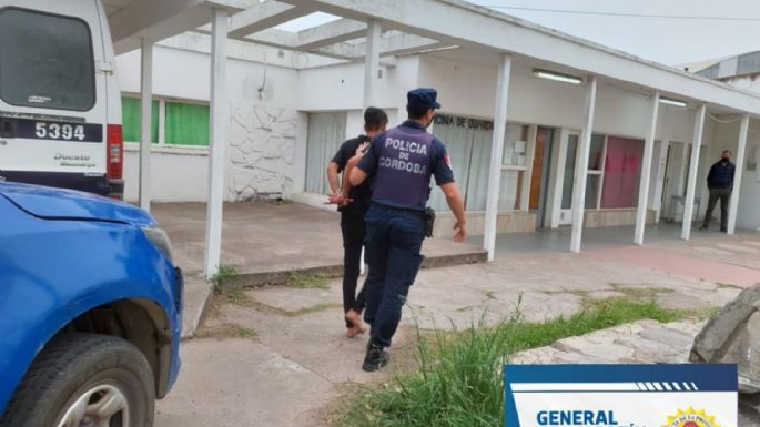 Tres detenidos por discutir bajo los efectos del alcohol y de estupefacientes