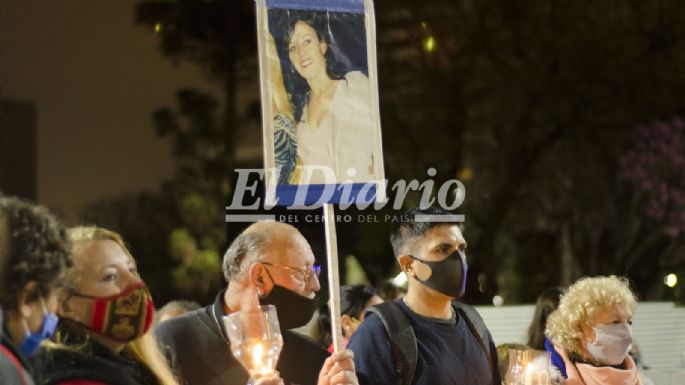 [FOTOS] Conmovedora marcha al cumplirse 16 años sin Mariela Bessonart