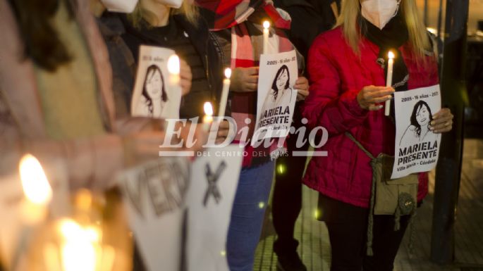 [FOTOS] Conmovedora marcha al cumplirse 16 años sin Mariela Bessonart