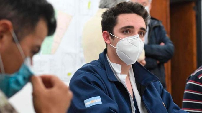 Sin responsables políticos, el médico trucho del COE fue acusado de "homicidio simple"