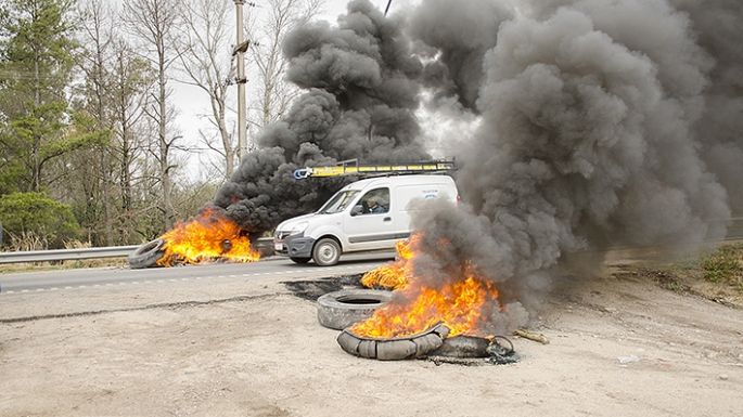 Areneros cortaron la ruta 158