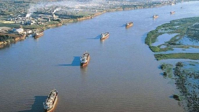 El Estado tomará control temporal de la Hidrovía Paraná - Paraguay