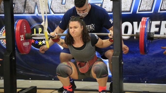 Comenzó el Campeonato Nacional de levantamiento de pesas