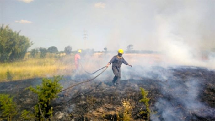 Bomberos controlaron otro incendio