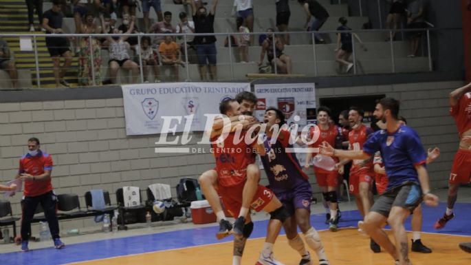 Trinitarios se quedó con el clásico villamariense