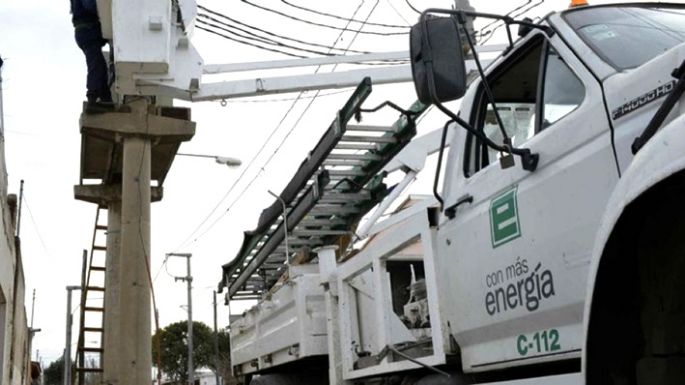 Corte de luz afecta a distintos barrios en medio de la tormenta