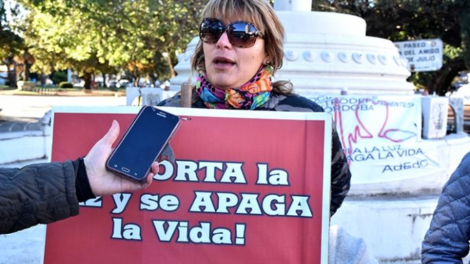 En medio de la crisis por los cortes, la solidaridad alivió la angustia de un niño