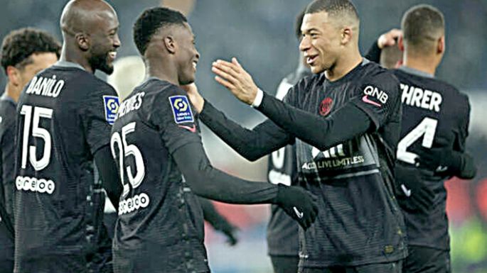 PSG ganó y consolidó su liderazgo
