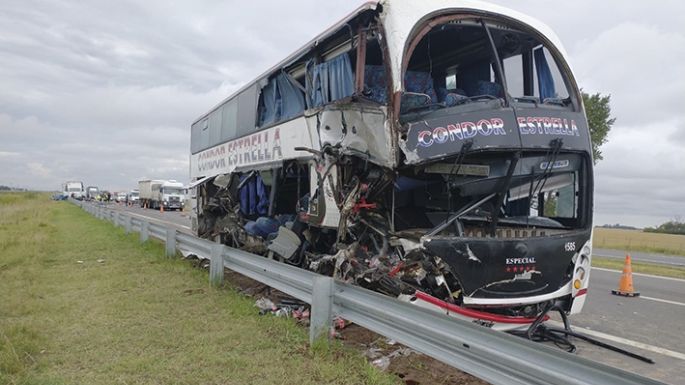Un muerto y 12 heridos cerca de Carmen de Areco