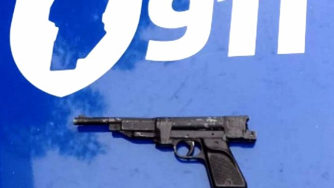 Quisieron robarle a un adolescente con una pistola de aire comprimido